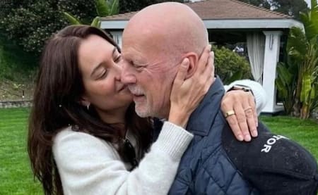 Bruce Willis y su esposa Emma Heming. Foto: NA.