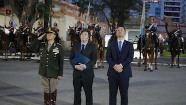 Carlos Presti pasará a disponibilidad y no presentará su retiro militar para asumir como ministro de Defensa