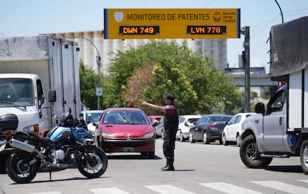 Tránsito porteño. Foto: archivo NA / Marcelo Capece