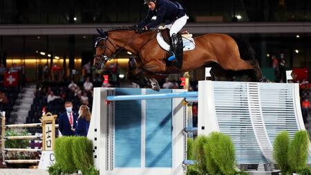 Matías Albarracin en el salto por equipos de Equitación en los Juegos Olímpicos, REUTERS