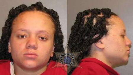 Carrington Harris, la mujer detenida tras apuñalar a su abuelo. Foto: Oficina del Sheriff de Caddo Parrish.