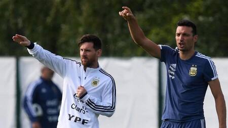 Messi y Scaloni - Selección Argentina de fútbol - Deportes