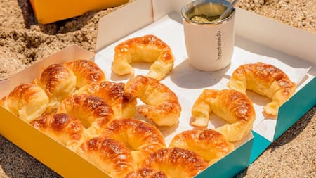 Cuáles son las mejores medialunas de la costa. Foto: Instagram @saomedialunas