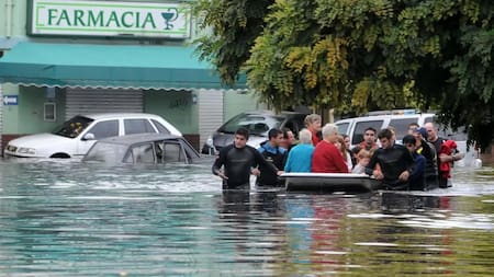 Inundación en La Plata. Foto: Télam