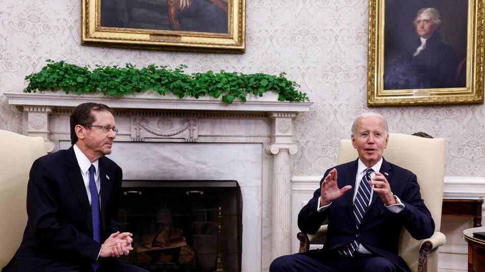 Joe Biden y su par de Israel, Isaac Herzog.Foto: Reuters