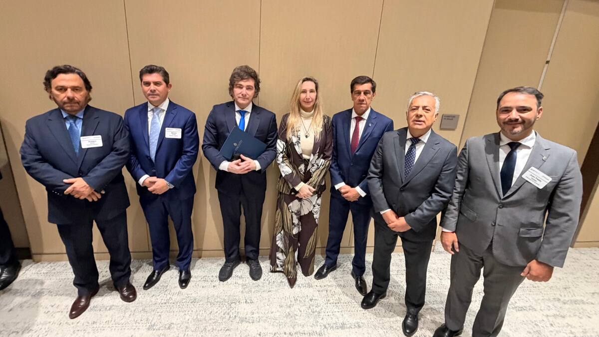 El presidente convocó a diez mandatarios provinciales aliados al Gobierno para la inauguración de la Argentina Week.