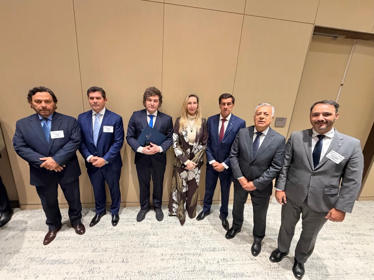Gobernadores junto a Milei en Estados Unidos