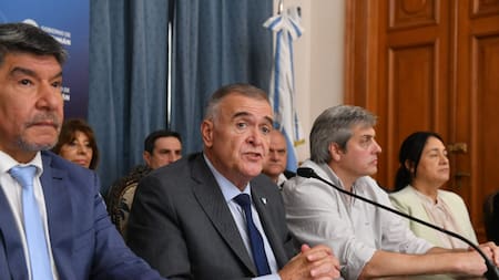 ¿Quién es Osvaldo Jaldo, el único gobernador que no respaldó el reclamo de Chubut al Gobierno de Milei?