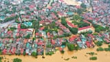 Los videos más impactantes del tifón Yagi en Vietnam que derrumbó un puente y dejó más de 85 muertos