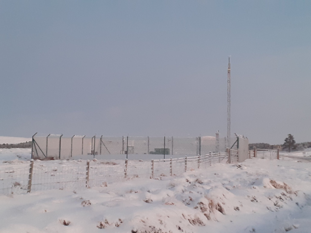 Temperaturas extremas y nevadas en Altnaharra, Inglaterra. Foto: @MarkVogan.