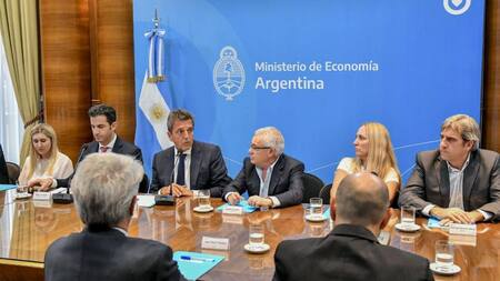 Acuerdo de precios con el sector de indumentaria - Sergio Massa