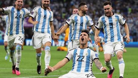 Festejo de Lautaro Martínez en el Mundial de Qatar ante Países Bajos. Foto: NA.