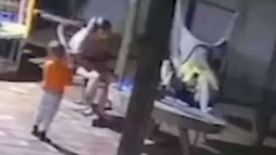 Hijo mata a su madre en Brasil con el arma de su padre. Fuente: Captura