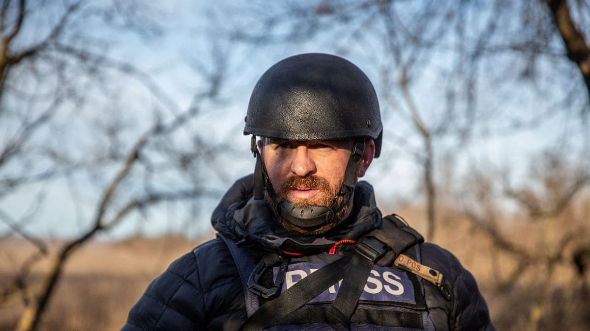 Ryan Evans formaba parte del equipo de Reuters que cubría la guerra en Ucrania. Foto: Reuters.