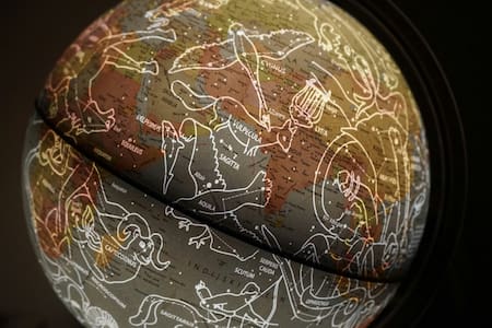 Astrología, horóscopo, signos del zodíaco. Foto Unsplash.