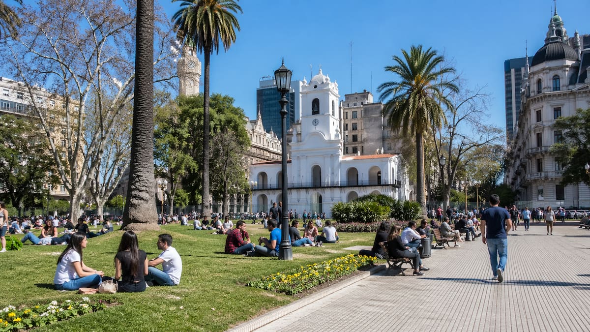 Ideal para hacer actividades al aire libre: cuándo será el día más caluroso del fin de semana, según el SMN