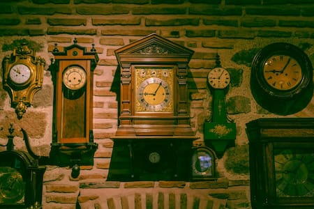 Horas espejo; reloj; relojes. Foto: Unsplash.