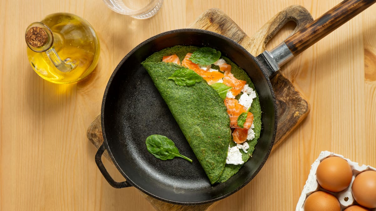 Crepes de espinaca, una opción colorida para tus comidas