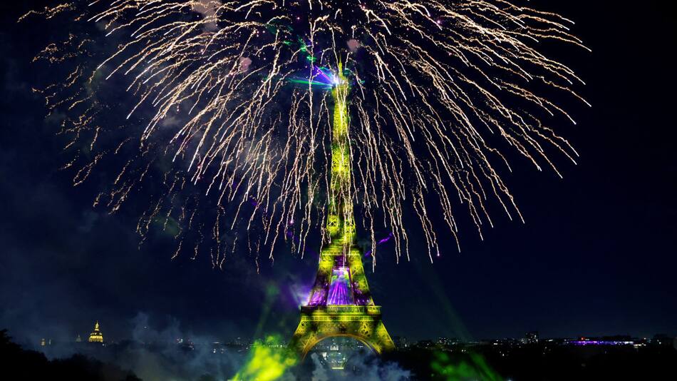 Festejos por el Día de la Bastilla en Francia. Foto: REUTERS.