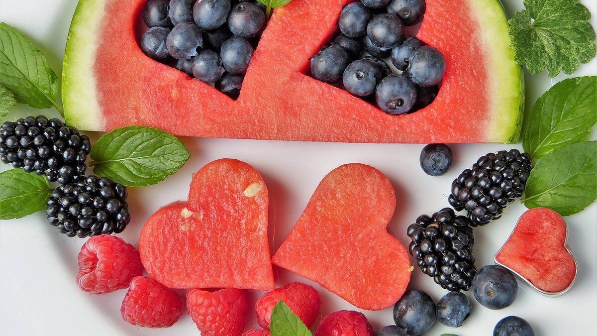 Una dieta equilibra mejora la función cognitiva. Foto Pixabay.