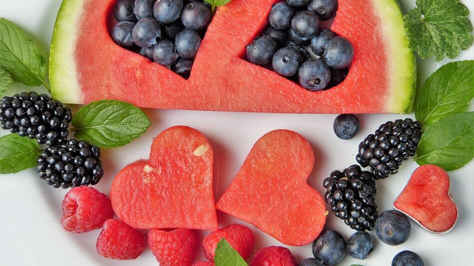 Una dieta equilibra mejora la función cognitiva. Foto Pixabay.