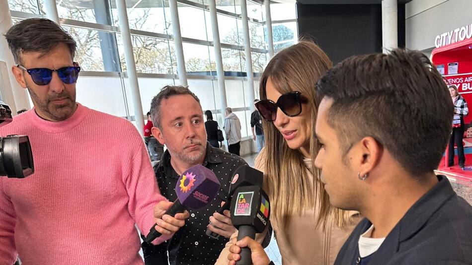 La llegada de Pampita a Argentina tras la separación con García Moritán. Foto: X @AngeldebritoOk.