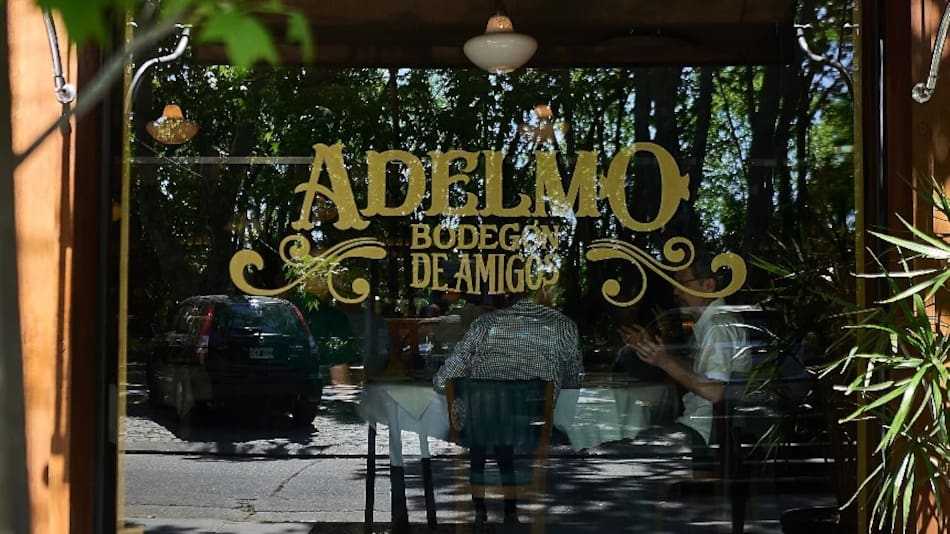 Adelmo, el bodegón de amigos, de San Isidro.
