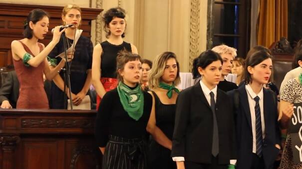 Por acoso, ex alumnas del Nacional Buenos Aires denunciaron a profesores y preceptores