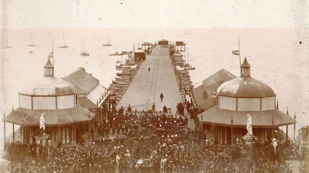 Por qué los restos de Domingo Sarmiento dieron origen al Día del Estudiante