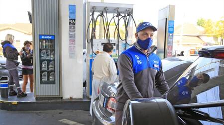 YPF, estación de servicio, combustibles, NA