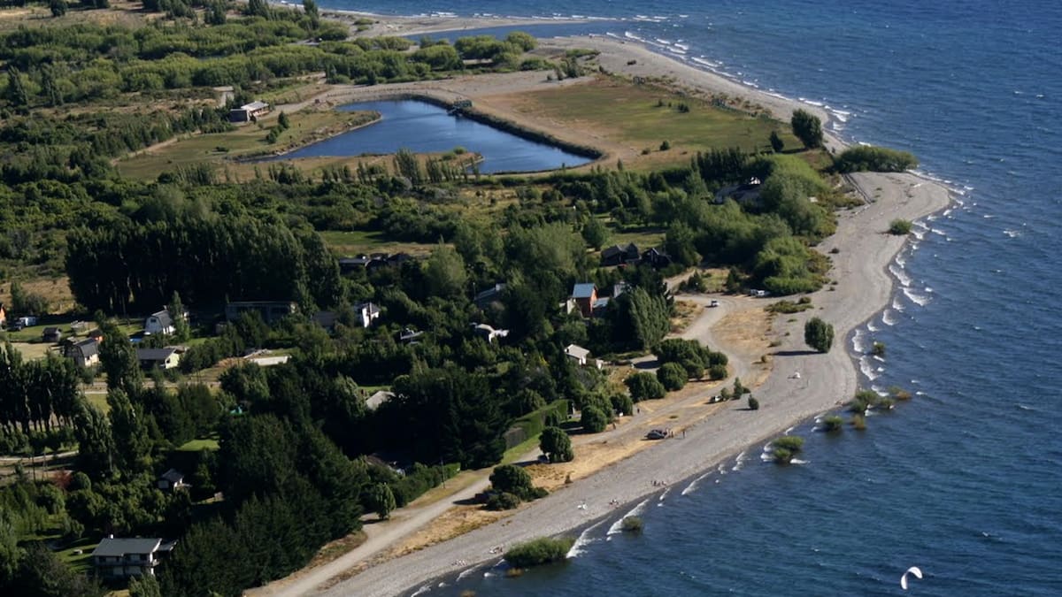 Dina Huapi.