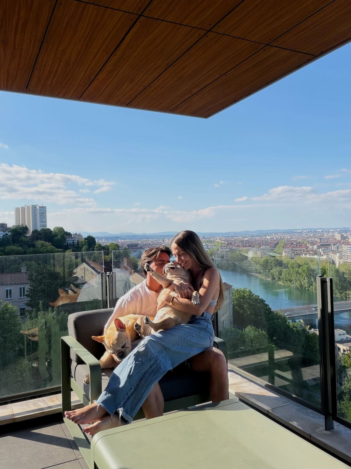Nicolás Tagliafico y Caro Calvagni