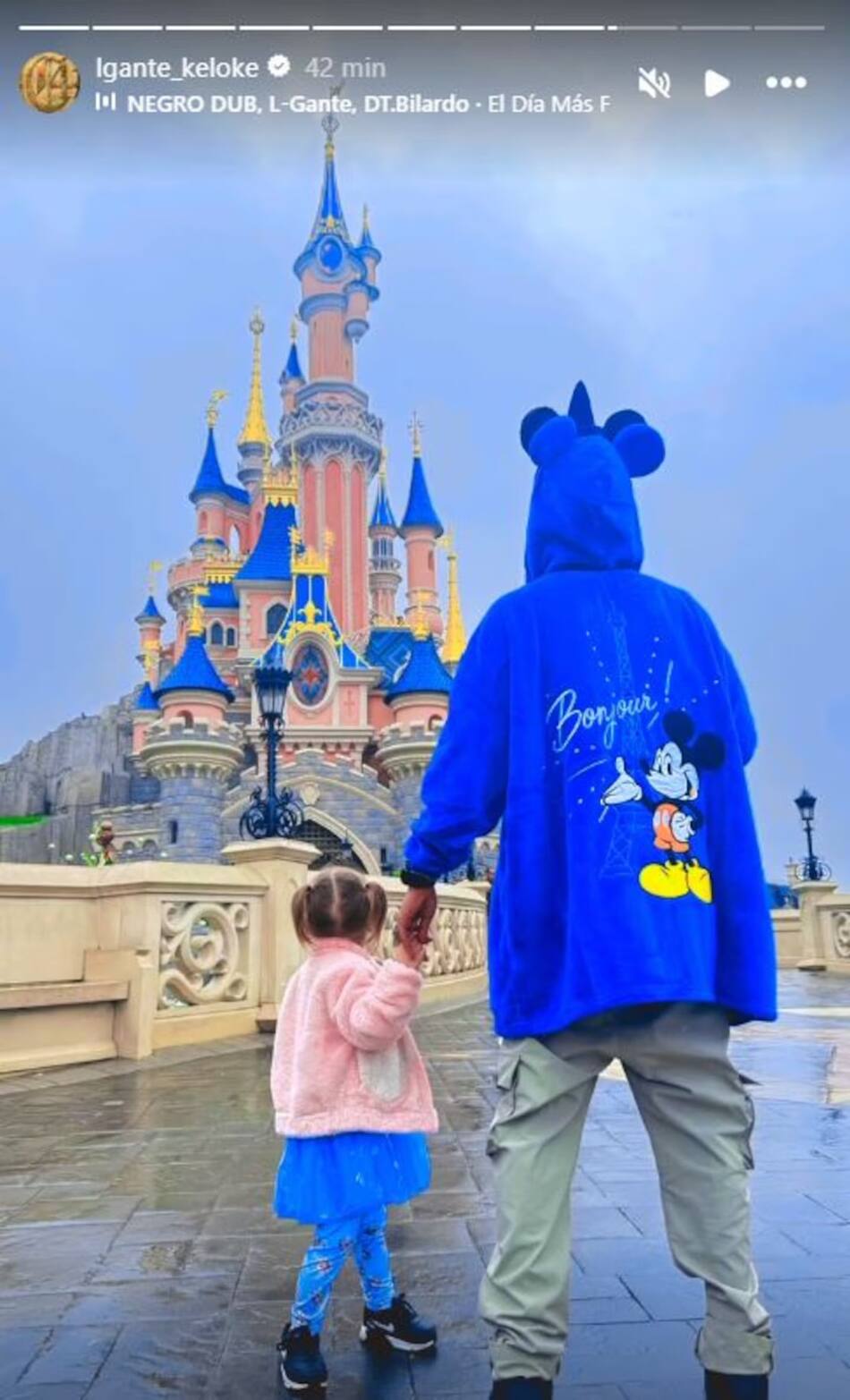 L-Gante con la hija en Disneyland. Fuente: Instagram