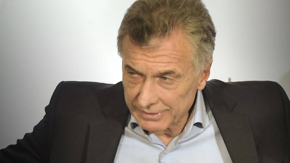 Mauricio Macri, NA