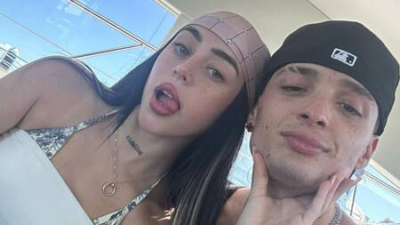 Nicki Nicole y Peso Pluma de vacaciones. Fotos: Instagram.