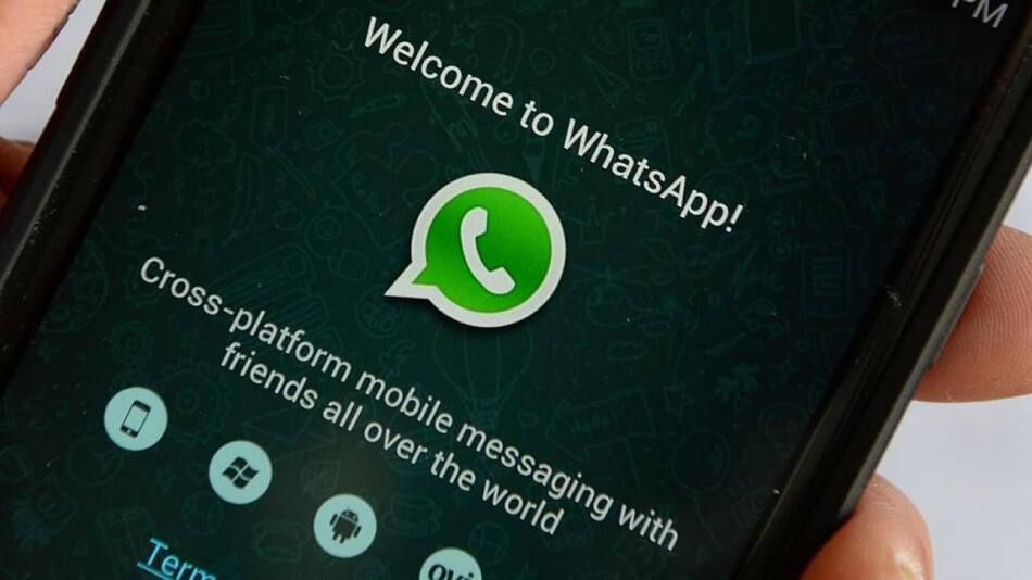 El truco de WhatsApp para enviar y guardar un chat completo