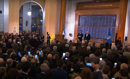 Javier Milei en la Bolsa de Comercio.