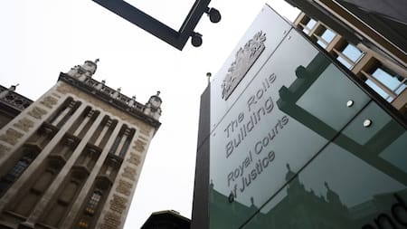 Más de 10.000 millones de dólares: cuáles son los otros juicios que enfrenta Argentina tras el fallo favorable de YPF