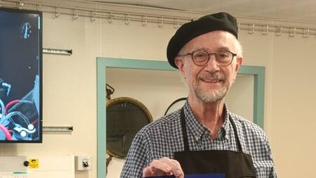 Doctor en biología, investigador y artista plástico, Pablo Penchaszadeh, participó de la expedición del Conicet al fondo del Mar Argentino.