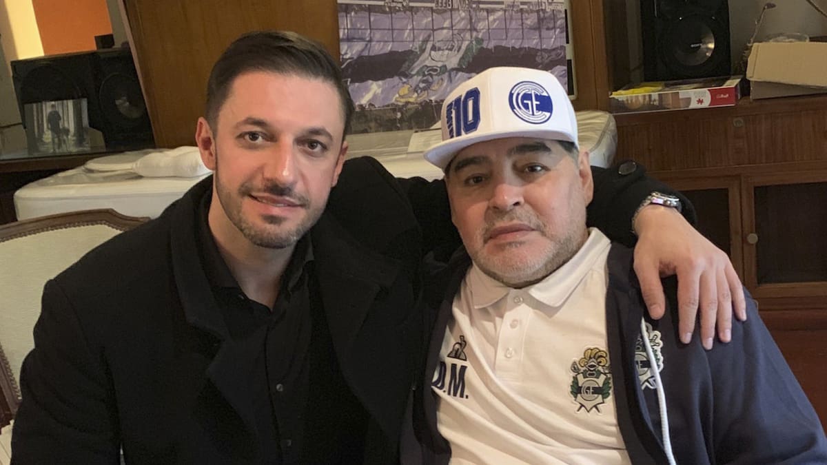 Matías Morla y Diego Maradona. Foto: NA.