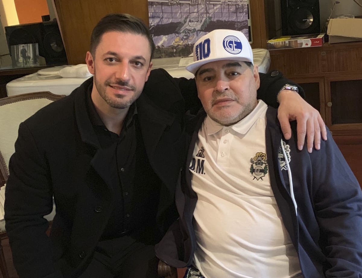 Matías Morla y Diego Maradona. Foto: NA.