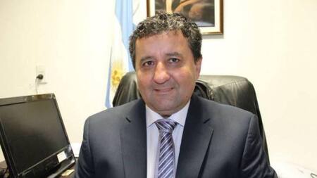 Natividad "Roger" Terán