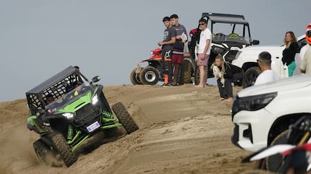 “La Frontera” de Pinamar, sin control: continúan las picadas y la imprudencia tras el accidente de Bastián