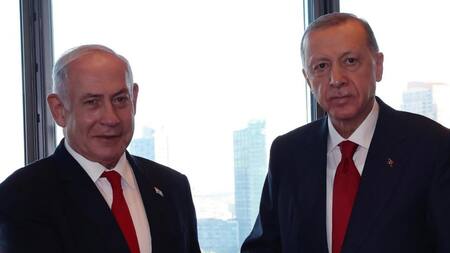 Benjamin Netanyahu y Erdogan. Foto: FE