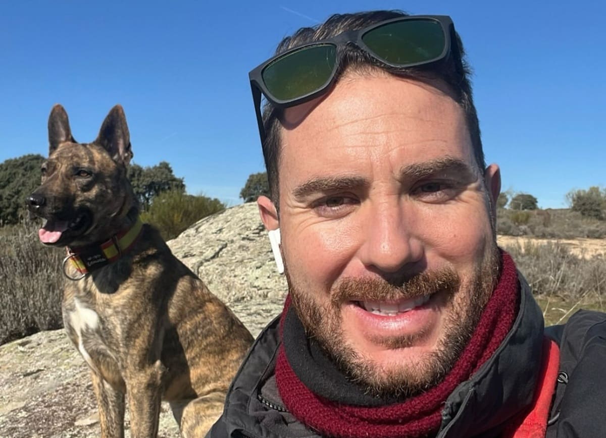 Mareño advierte que el problema no está en querer a la mascota ni en recibirla con afecto, sino en el momento en que se entrega esa respuesta.