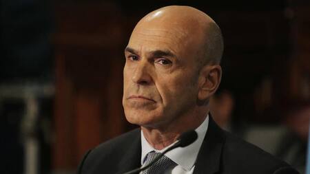 Gustavo Arribas - Política