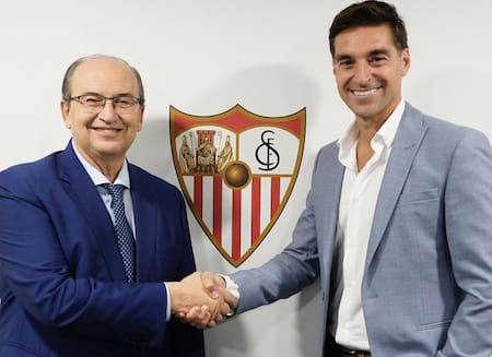 Diego Alonso, DT uruguayo. Foto: Twitter Sevilla