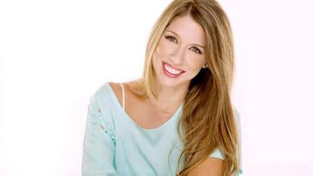 Florencia Bertotti - Simona