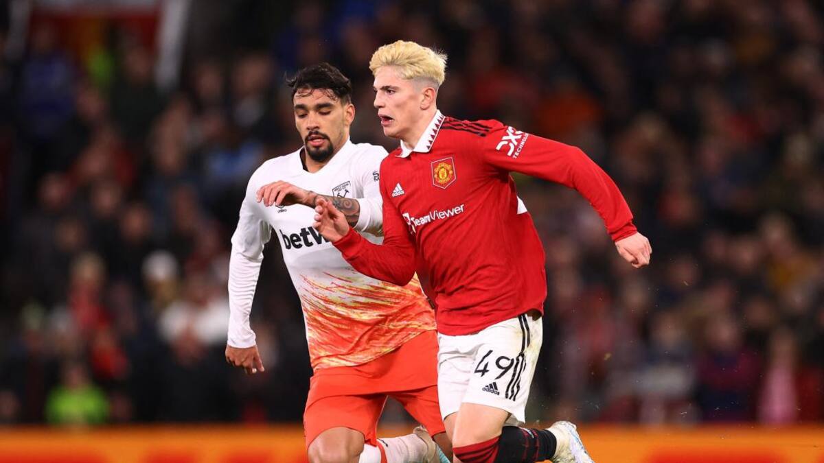 Alejandro Garnacho jugando para el Manchester United. Foto: Reuters.