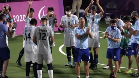 Histórica jornada en los Paralímpicos: dos plateadas en atletismo y Los Murciélagos a la final